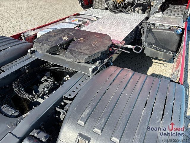 Standart çekici ünitesi Scania R 460 A4x2NA RETARDER PARK AIRCO PTO VECTO 3