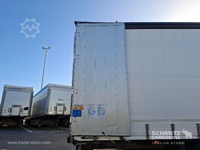 Open oplegger met zeil Schmitz Cargobull Curtainsider Standard Getränke