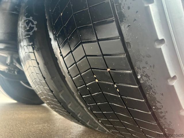 Τυπική μονάδα τράκτορα MERCEDES-BENZ ACTROS 1851 * TOP  * ACC * 2X TANK * VOLL *