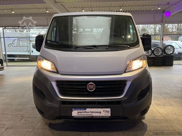Pick-up van FIAT Ducato 2,3 HDI DoKa Pritsche *Garantie*7-Sitzer*
