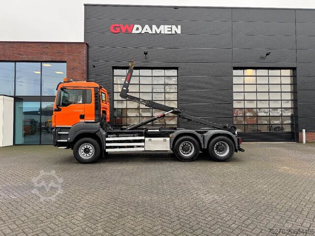 System med krogarm MAN TGS 33.480 BB 6x4 Hooklift Euro 6