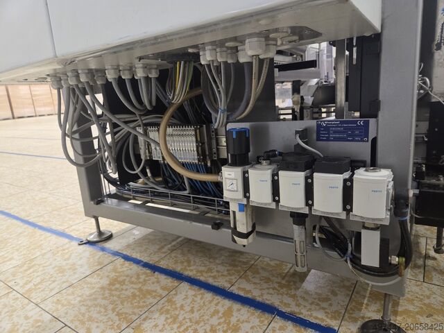 Linie automată de ambalare Niverplast Niverplast automatische verpakkings lijn