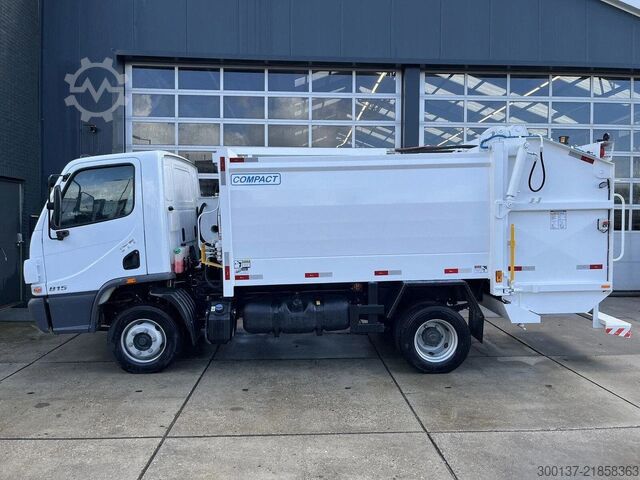 Refuse collection vehicle Mercedes-Benz Accelo 815  Accelo 815 4x2 Garbage Compactor