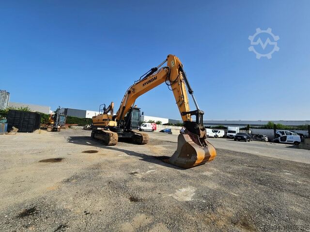 Excavadora de cadenas HYUNDAI HX 330 L