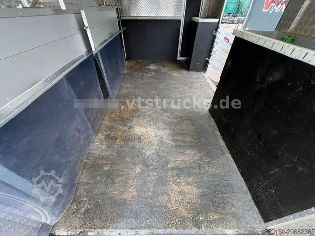 Veewagen MAN TGL 12.220 4x2 4.Pferdetransporter m. Wohnabteil