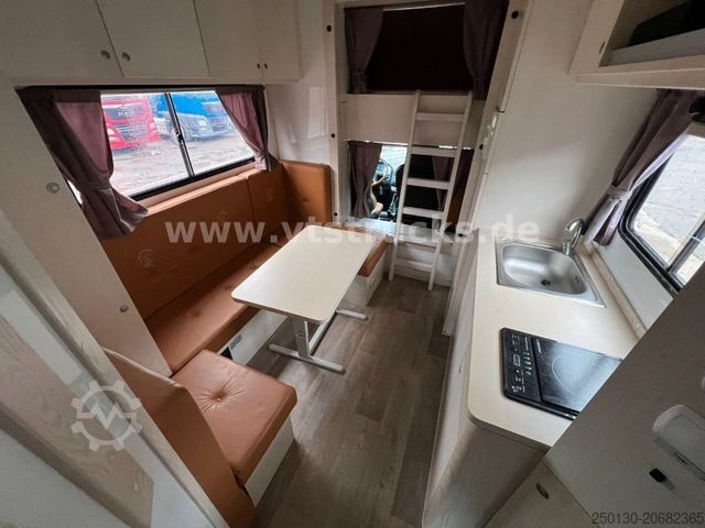 Veewagen MAN TGL 12.220 4x2 4.Pferdetransporter m. Wohnabteil