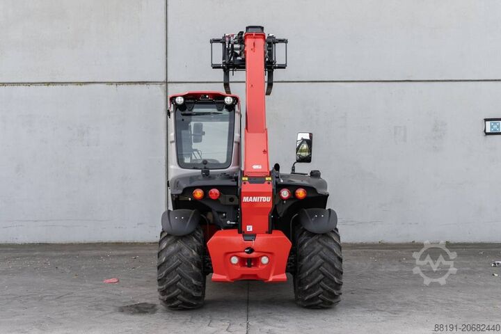 Landbouw verreiker Manitou ULM 412 H - Export price