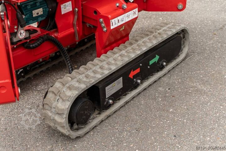 Mafsallı teleskopik çalışma platformu CMC S 18 F