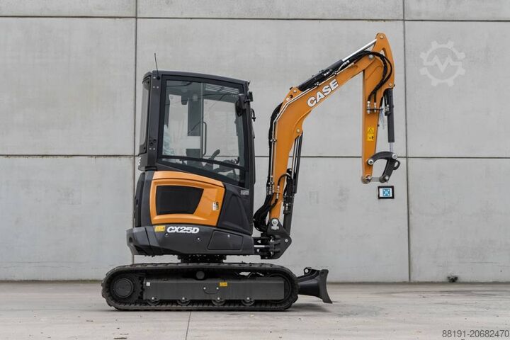 Mini ekskavatör CASE CX 25 D