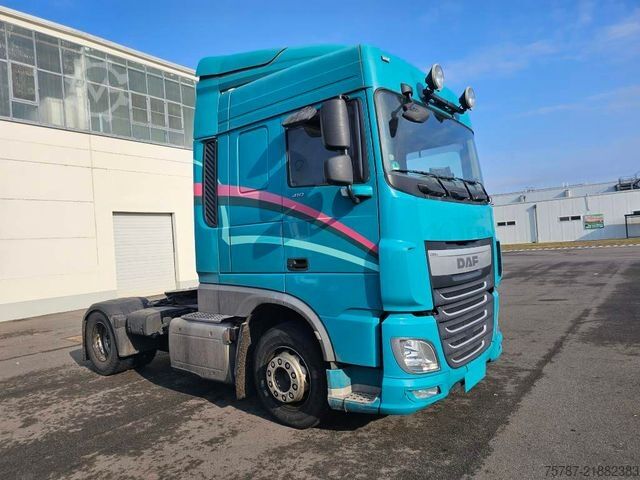 Standard trækkerunit DAF XF 410 Space Cab, Euro 6, Standklima