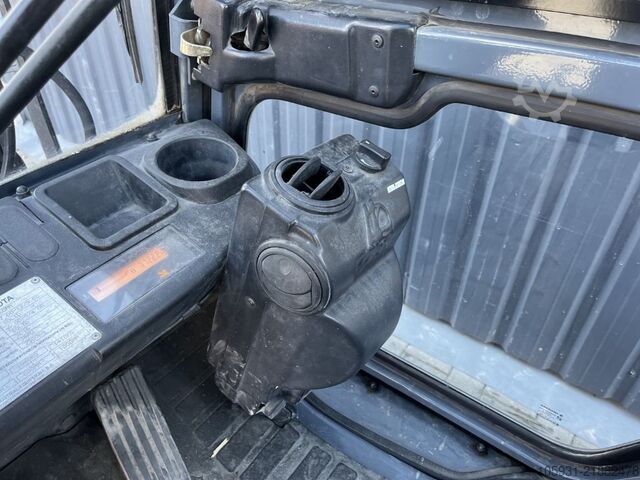 Carrello elevatore GPL Toyota 8FGF25