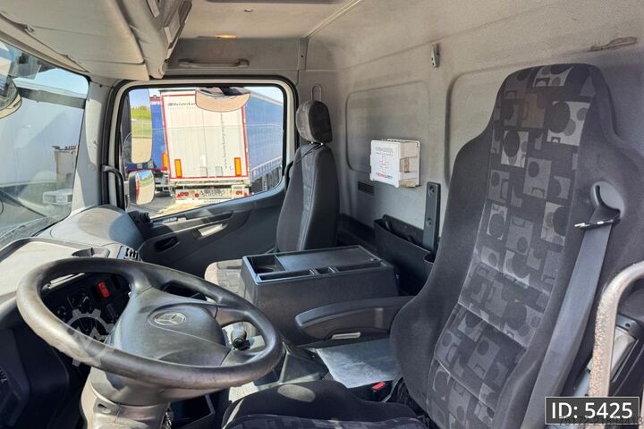 Platform aanhanger Mercedes-Benz Axor 1824 Day Cab, Euro 4, / EPS Automatic /6,4...