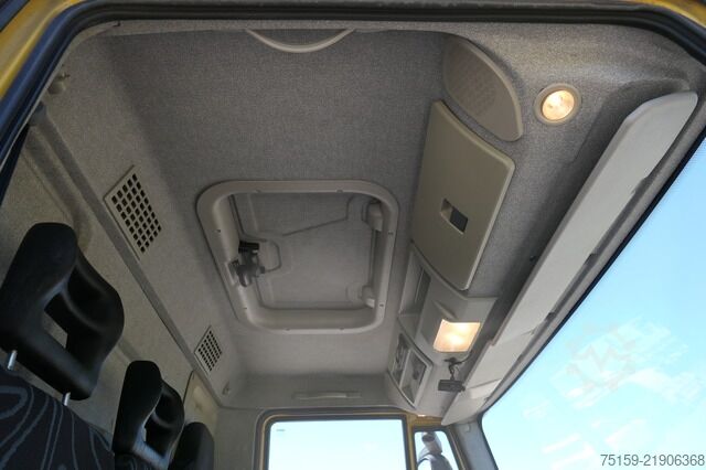 Φορτηγό κουτί (κουρμπαριστό) iveco EuroCargo ML 120 E 28 AHK LBW