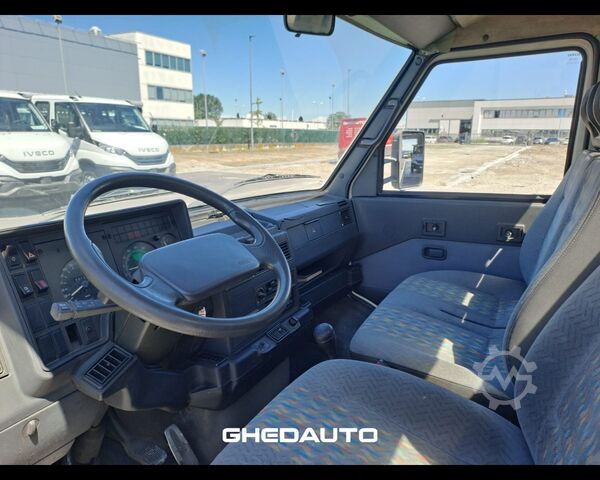 Μίνι λεωφορείο IVECO 35E10