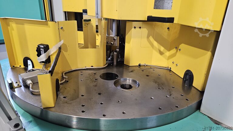 Verticale spuitgietmachine Arburg Allrounder 1200 T 1000-170