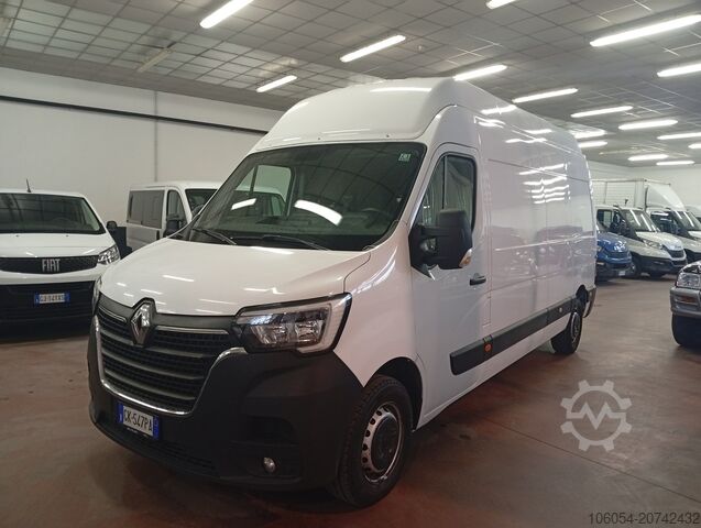 Dodávka s dlouhým rozvorem Renault Master L