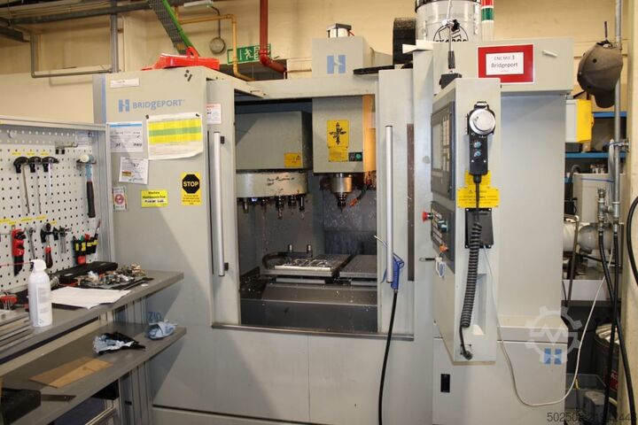 Centro de maquinação vertical HARDINGE Bridgeport XV710