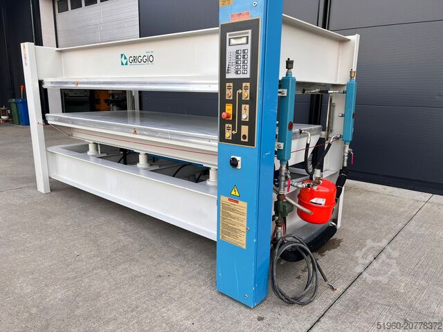 Tryk på hylden Griggio 1300x3000 21/25