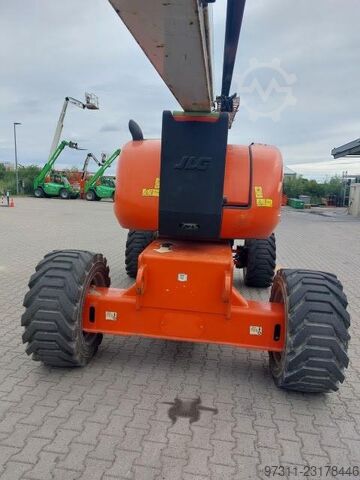  JLG 800AJ