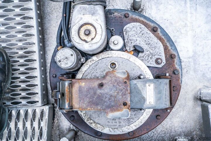 Fuel tanker MAGYAR CITERNE SMG 20.000L+5 COMP.