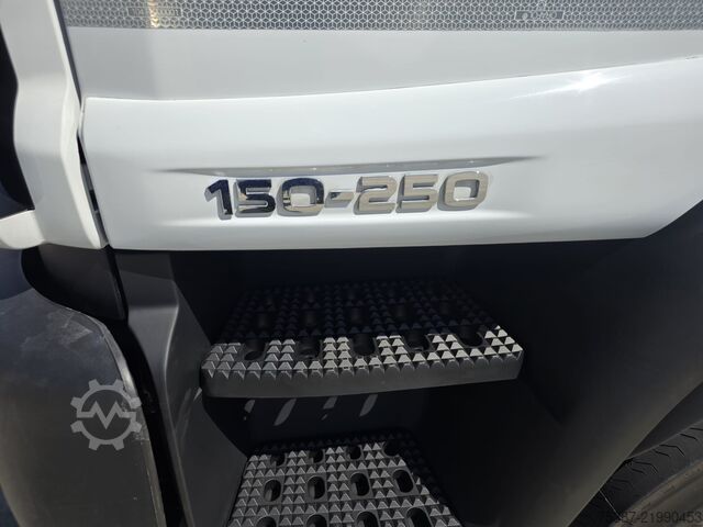 šasija kamiona Iveco 150E25