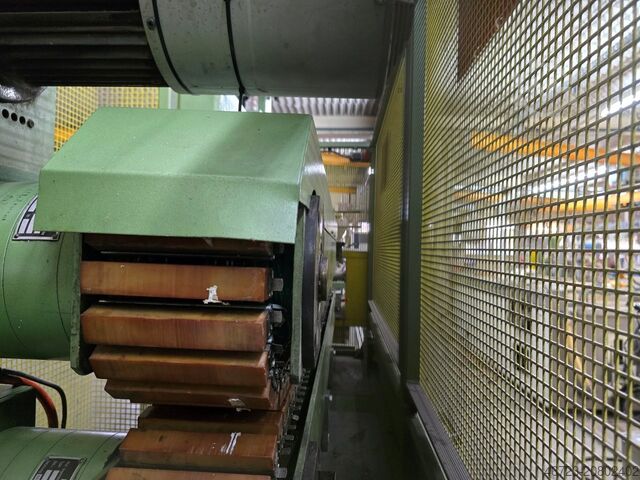 Productielijn KRAUS – MAFFEI KMD 43 K/P