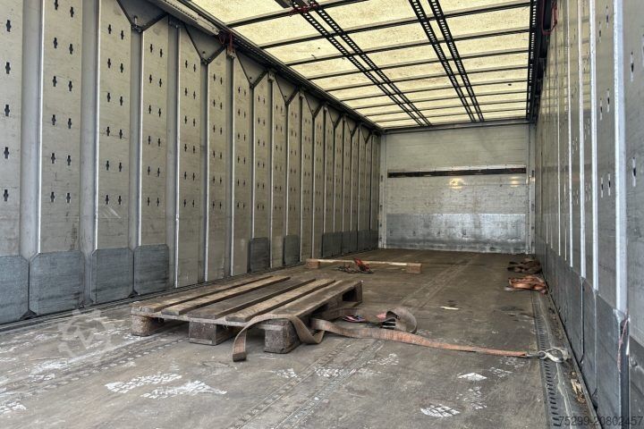 Flatbed truck with tarp Renault Premium 430 6x2 Plane / HB / Swiss-Vehicle