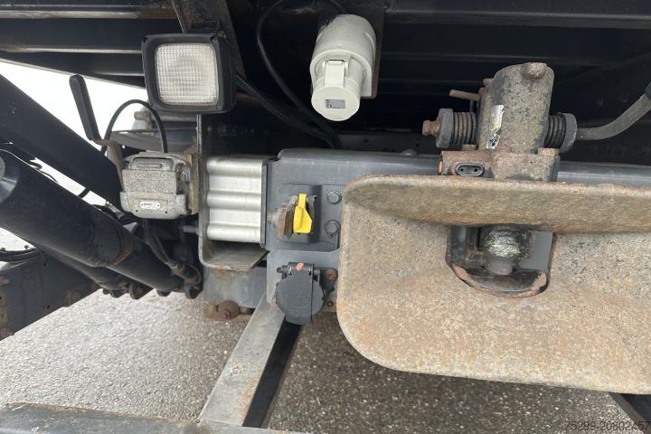 Flatbed truck with tarp Renault Premium 430 6x2 Plane / HB / Swiss-Vehicle