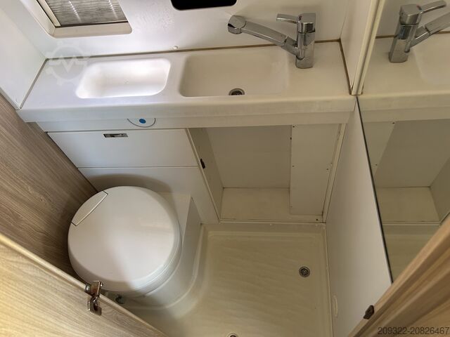 Karavan/karavan araç Fiat Weinsberg Carabus 600 K | 4 Posti Letto | Completamente Attrezzato