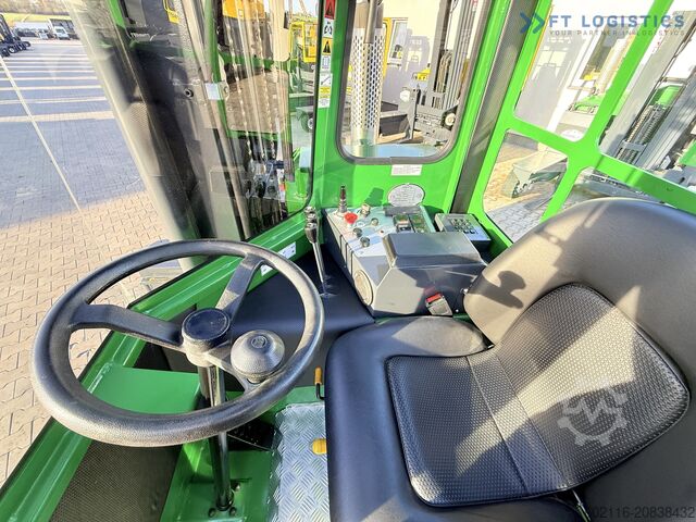 Empilhadeira multidirecional Combilift C4000 GAS TRIPLEX 6900 FREE-LIFT CABIN
