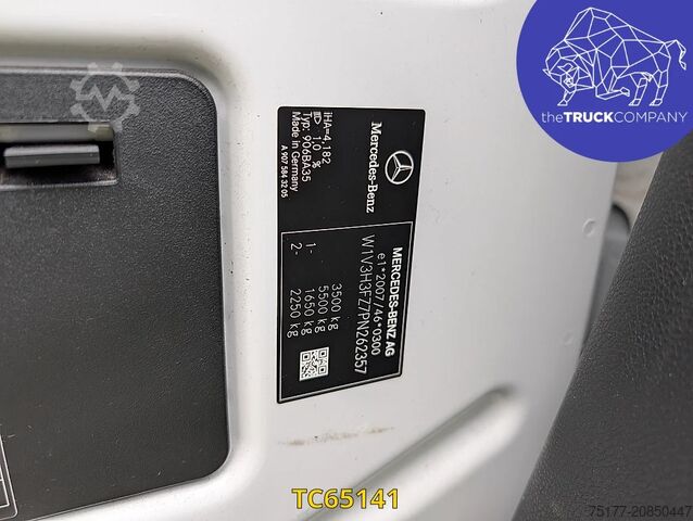 Suitcase Mercedes-Benz Sprinter 315 CDI BOX + LIFT