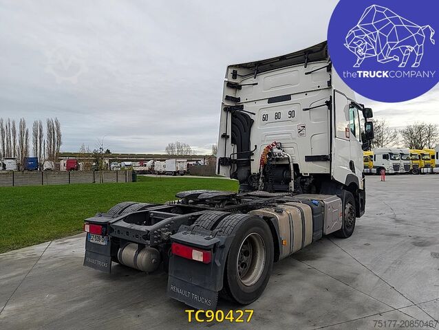 Standard-SZM Renault T 440