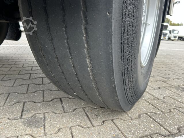 Koffer Pacton B2-001 / Box / Loadlift 2500 kg / BPW Drum / NL...