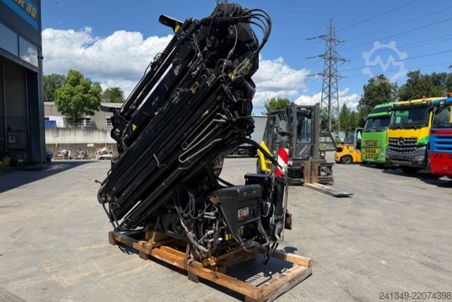Přizpůsobená dodávka Hiab HIAB | 322-6 Flyjib X70-3