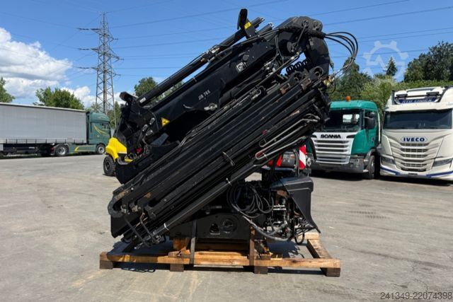 Přizpůsobená dodávka Hiab HIAB | 322-6 Flyjib X70-3