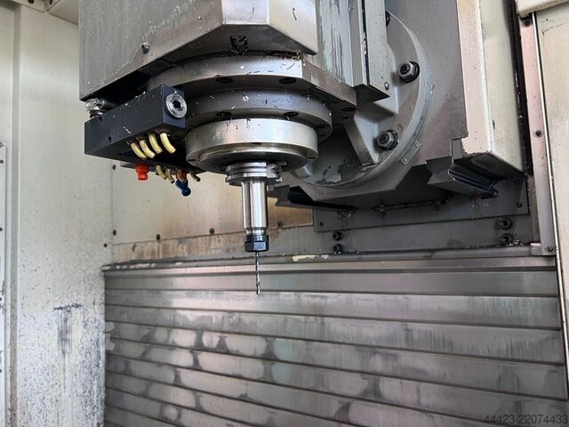 Machining centar sa 3 ose Deckel Maho DMU 80 E