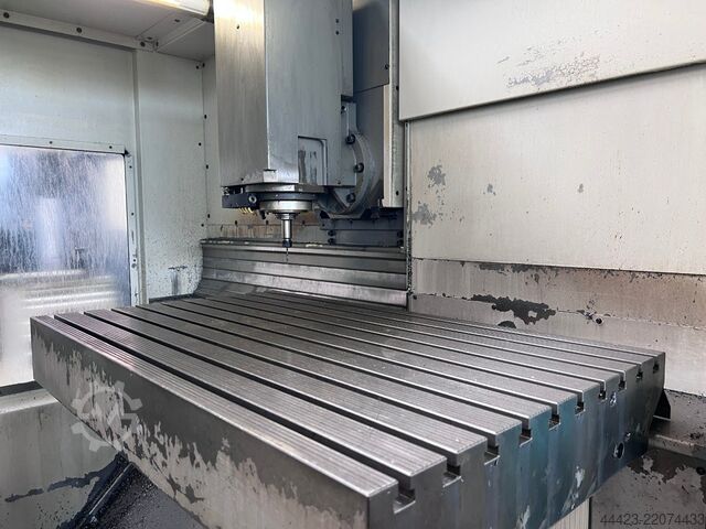 Machining centar sa 3 ose Deckel Maho DMU 80 E