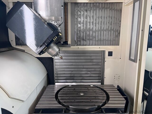 Machining centar sa 5 osovina DMG DMU 60 monoBlock