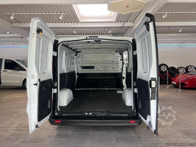 Bestelwagen RENAULT Trafic 1,6 dCi Kasten*Garantie*Klima*AHK*