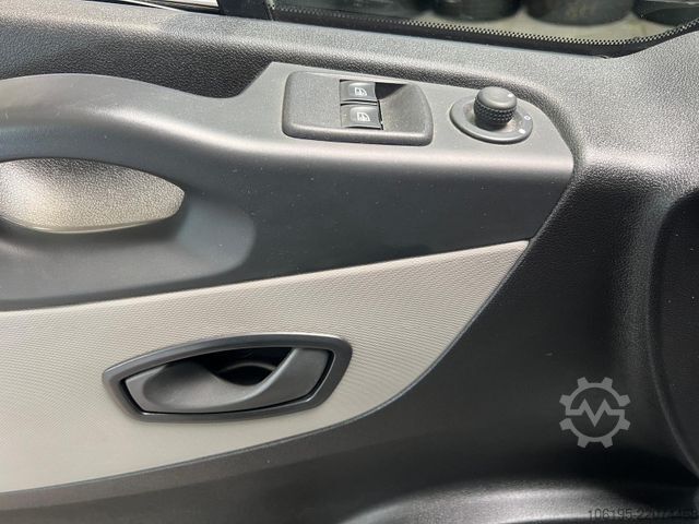 Bestelwagen RENAULT Trafic 1,6 dCi Kasten*Garantie*Klima*AHK*