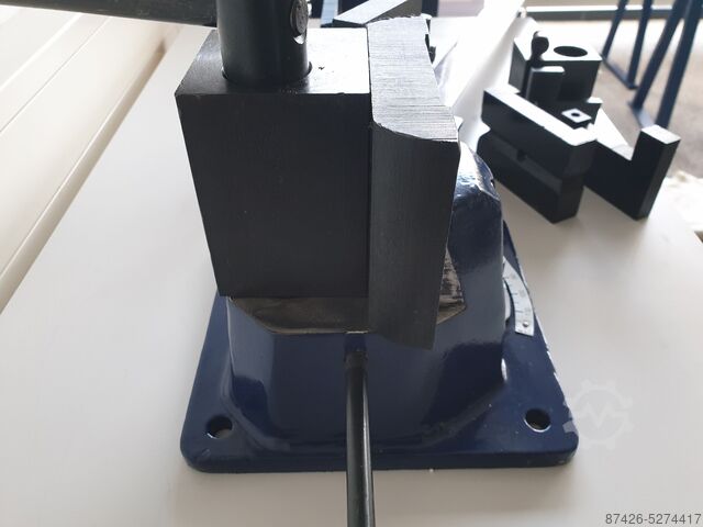 Universell bockningsmaskin Rogi UB-100