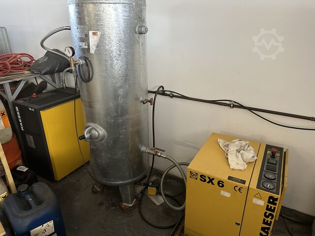 Compressore a vite con caldaia/essiccatore Kaeser SX 6
