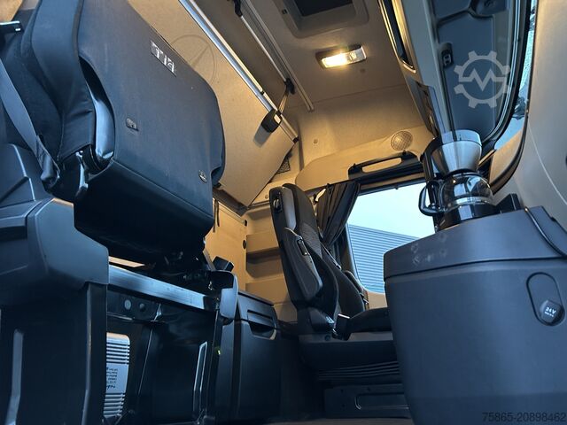 Standard-SZM Mercedes-Benz Actros 1845 StreamSpace / 375 dkm / Stand Klima...