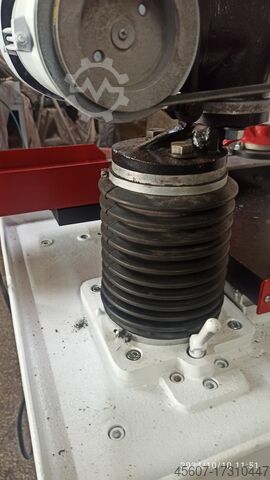 Sharpener for cutters and saws lakfam kowary