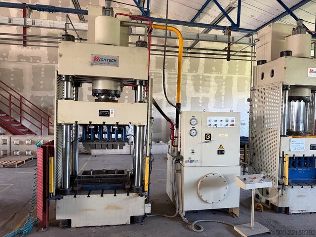 4 oszlopos prés Yangli YL32G-200
