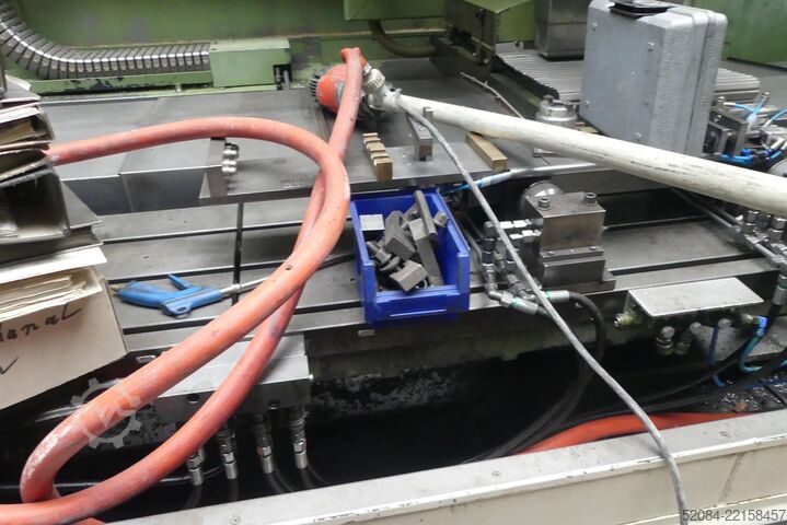 Vertikalt bearbetningscenter Chiron FZ16L CN