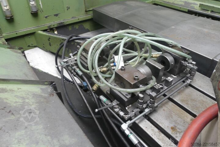 Vertikalt bearbetningscenter Chiron FZ16L CN
