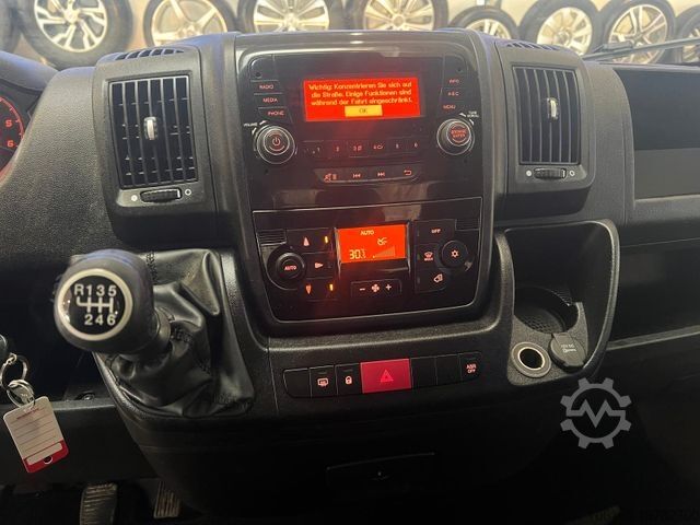 Pick-up bestelwagen PEUGEOT Boxer HDI Maxi Prtische 4700 mm *Klima*163 Ps