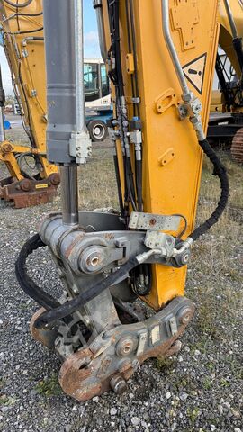 Crawler excavators Liebherr R924 SLC
