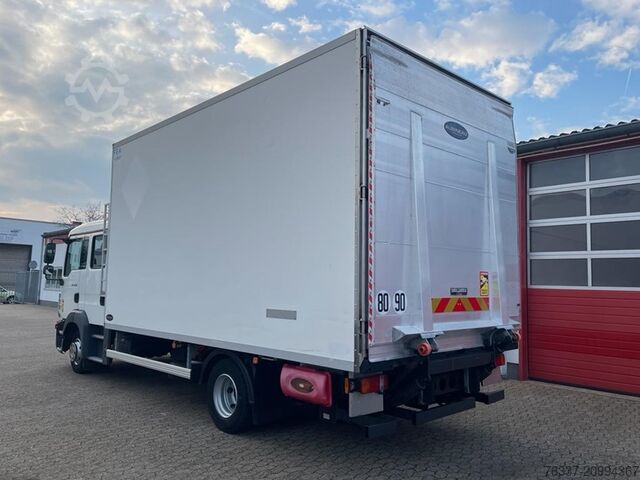 Resväska MAN TGL 10.220 Doka Möbelkoffer Umzug Fahrzeug Kunsttransportfahrzeug